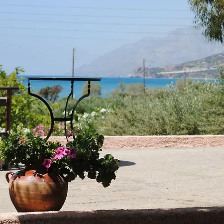 Punentes House Holiday home *